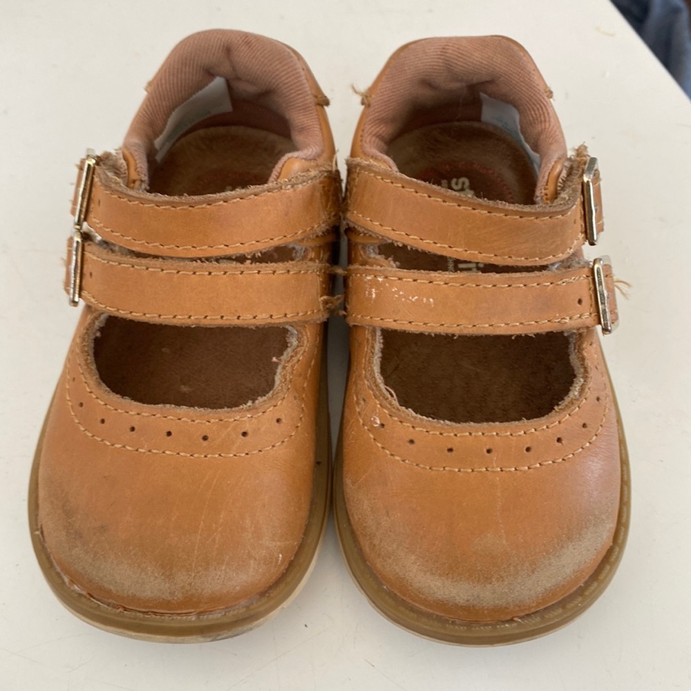 Stride rite leather Mary Jane shoes